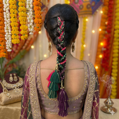 Rang-e-Noor Triple Tassel Punjabi Paranda – Emerald, Plum & Magenta