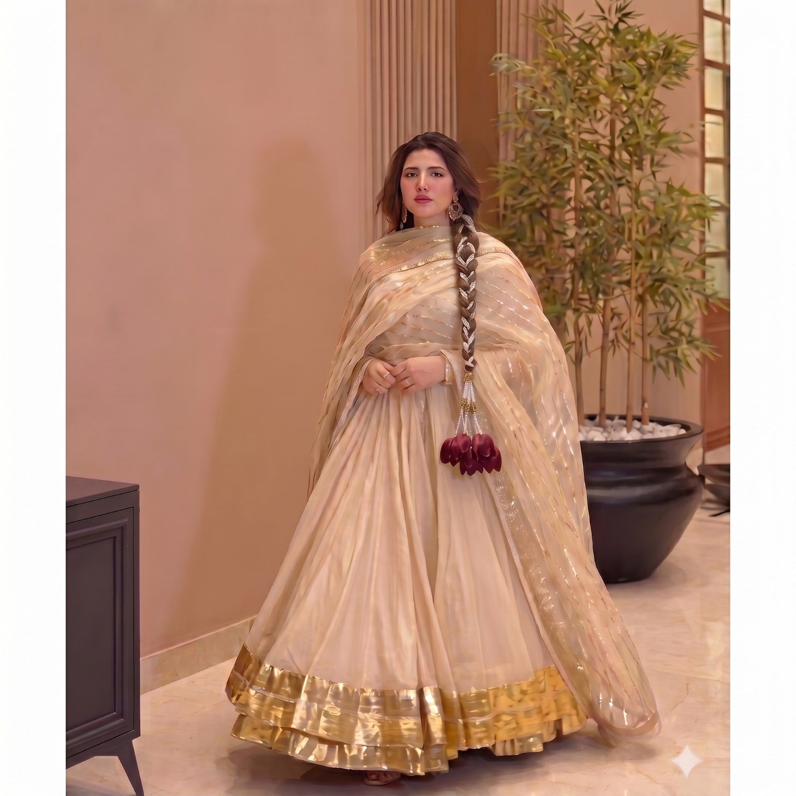 Premium Pearl & Ghungroo Tulip Parandi | Elegant Hair Accessory for Weddings